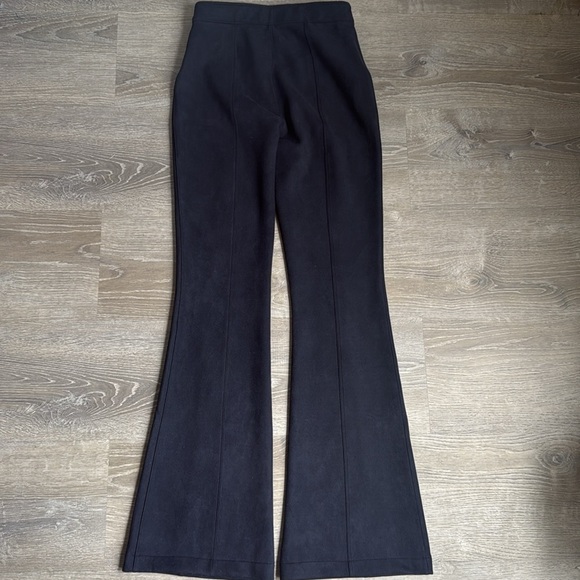 Spanx Faux Suede Flare Pants Medium - Picture 3 of 13